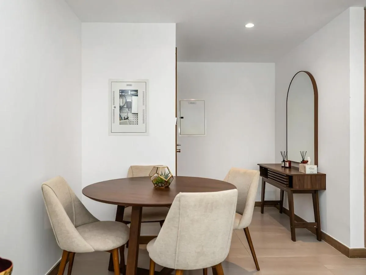 Lux 2Bed Apt Near Burj Klfa Exciting Summer Deal Dubai United Arab Emirates