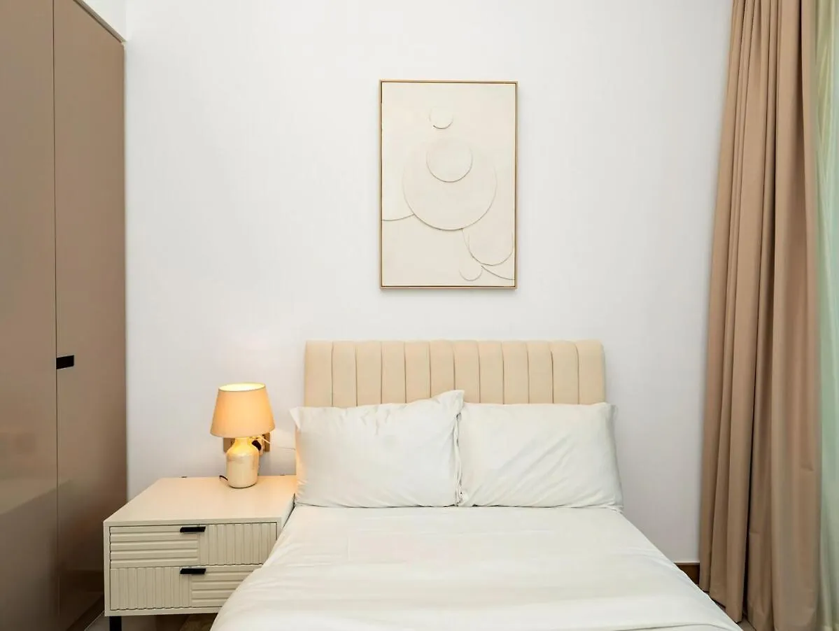 Lux 2Bed Apt Near Burj Klfa Exciting Summer Deal Dubai
